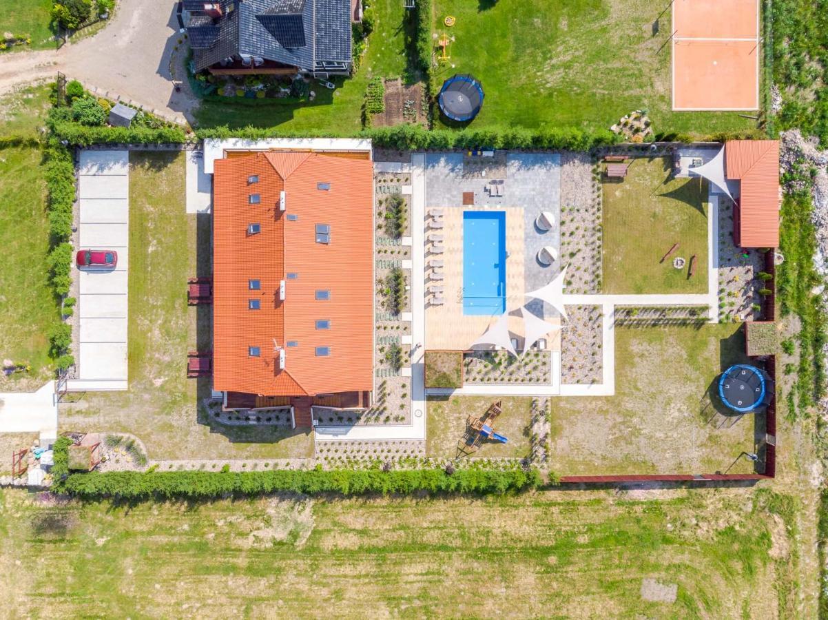 波波林Zlociste Zacisze住宿加早餐旅馆 外观 照片